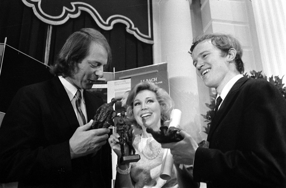 Klassieke Edisons 1969 worden uitgereikt in het Concertgebouw Amsterdam. Zie num, Bestanddeelnr 922-8390
