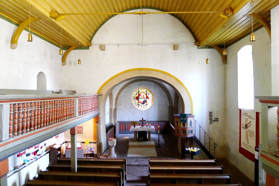 Kirche (Helmarshausen) innen