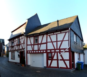 Kirchberg (Hunsrück), Eifelgasse 1 (1)