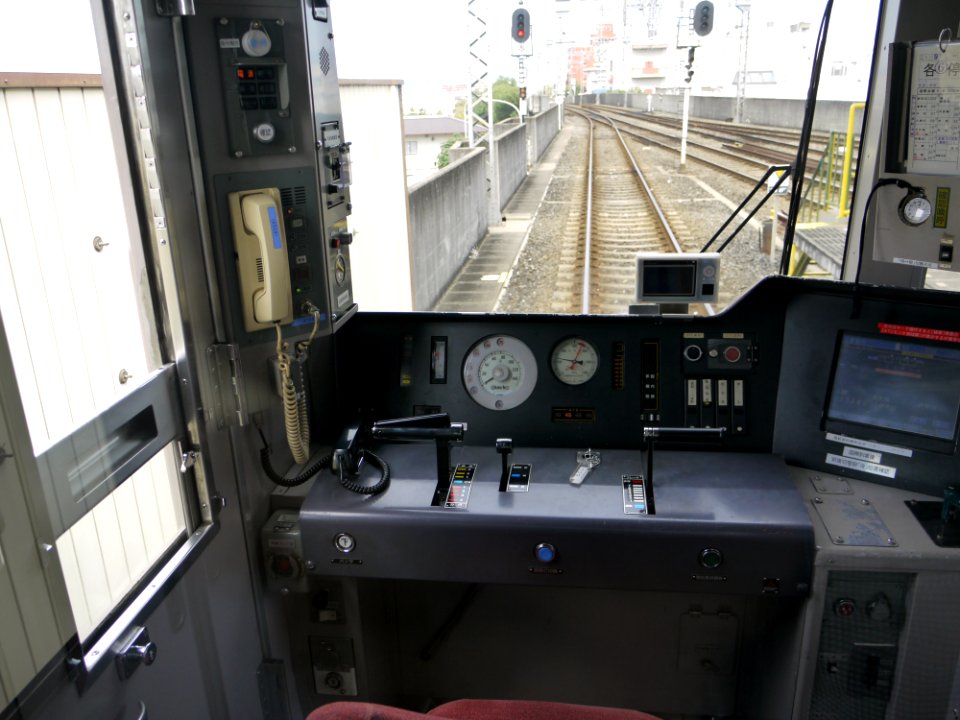 Kintetsu 3723 cabin
