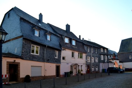 Kirchberg (Hunsrück), Kirchplatz