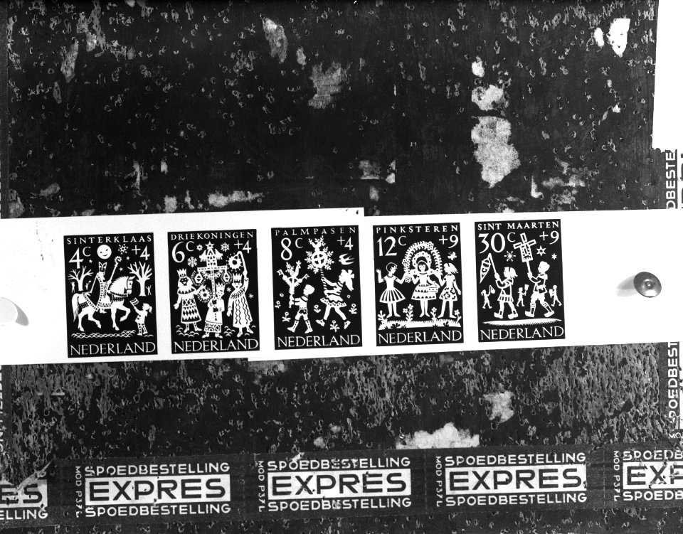 Kinderpostzegels, Bestanddeelnr 912-9704