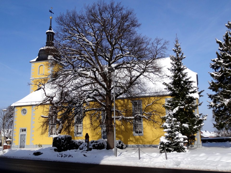 Kirche in Gräfenhain im Winter 2