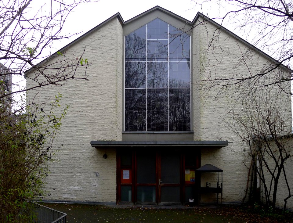 Kirche am Humboldthain Eingang
