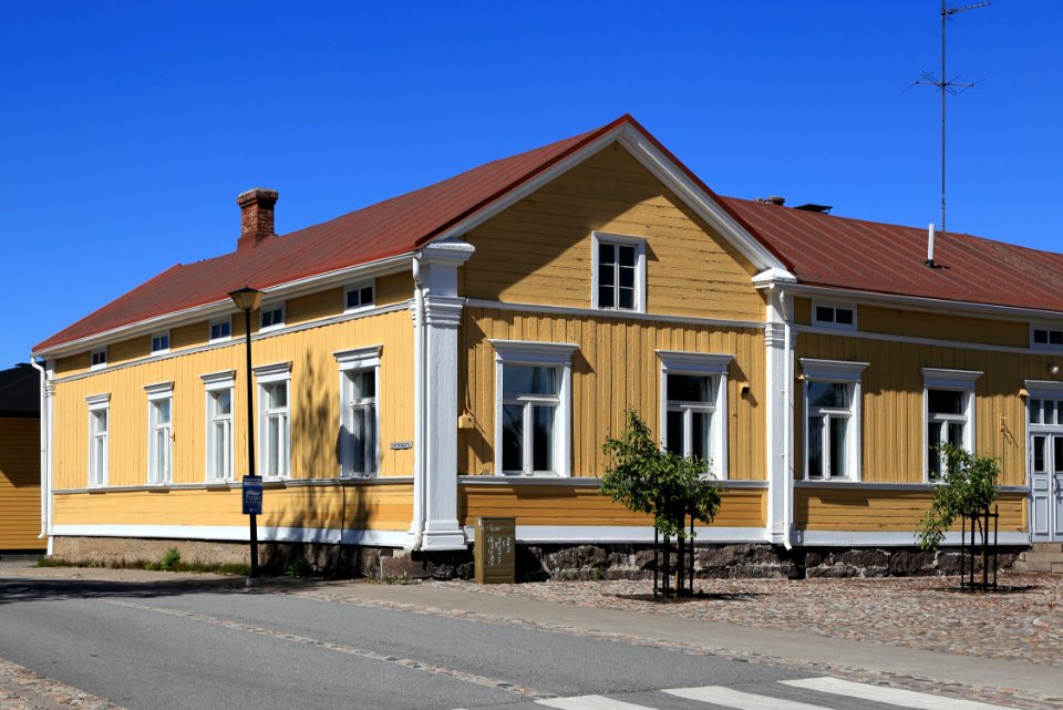 Kirkkokatu 13 Raahe 20190705