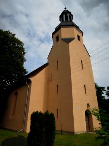 Kirche Dobien -Nordwestansicht hochkant- August 2020