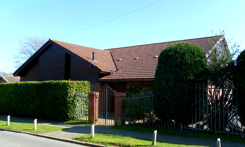 Kingdom Hall of Jehovah's Witnesses, Crowborough Hill, Jarvis Brook, Crowborough (March 2011) (4)