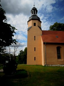 Kirche Dobien -Turm südseitig- August 2020