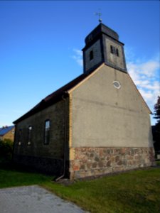 Kirche Grabo bei Straach -Nordwestansicht hochkant- Ende September 2020