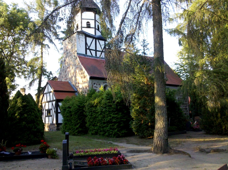 Kirche Bülzig im Juli 2020b