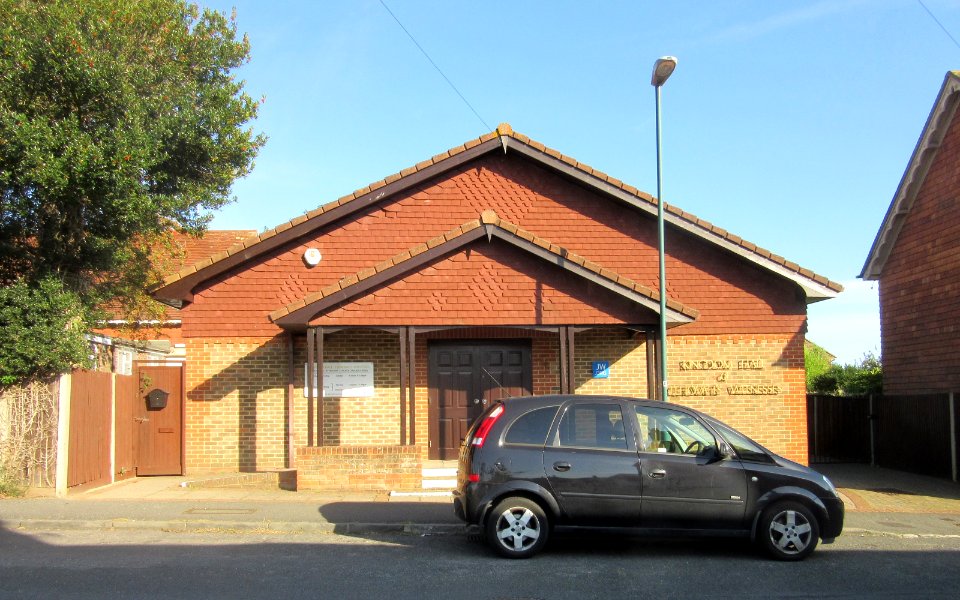 Kingdom Hall of Jehovah's Witnesses, Victoria Road, Hailsham (September 2016) (3)