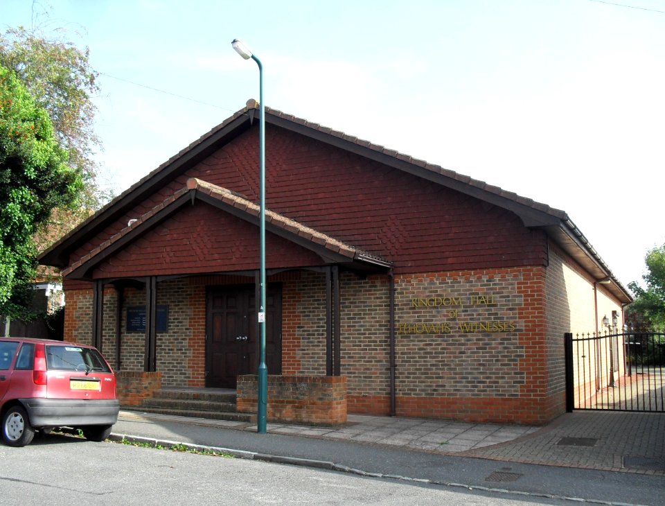 Kingdom Hall of Jehovah's Witnesses, Victoria Road, Hailsham (October 2010)