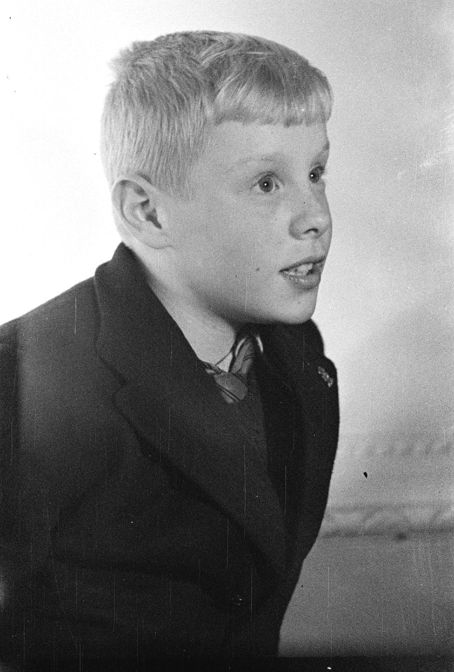 Kinderportretten jongen, Bestanddeelnr 935-2204