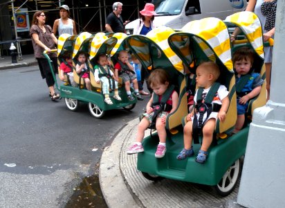 KinderVans 55st 9 Av jeh