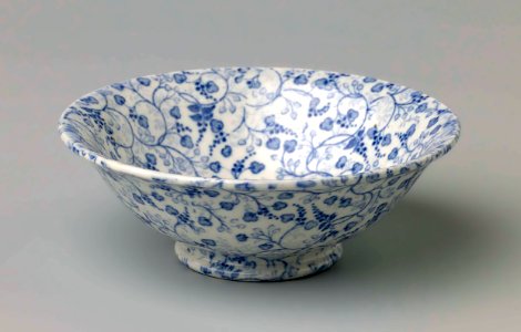 Kinderservies met blauwe ranken (1867), Petrus Regout & Co (6)