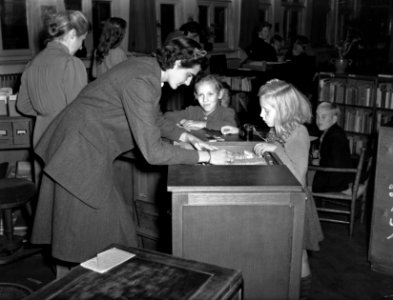 Kinderleeszaal Wijdesteeg te Amsterdam, Bestanddeelnr 902-3976