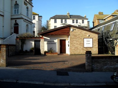 Kingdom Hall of Jehovah's Witnesses, Stockleigh Road, St Leonards-on-Sea (April 2010) (2)