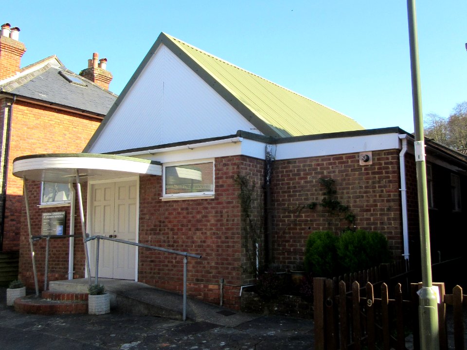 Kingdom Hall, Carlos Street, Godalming (April 2015) (2)