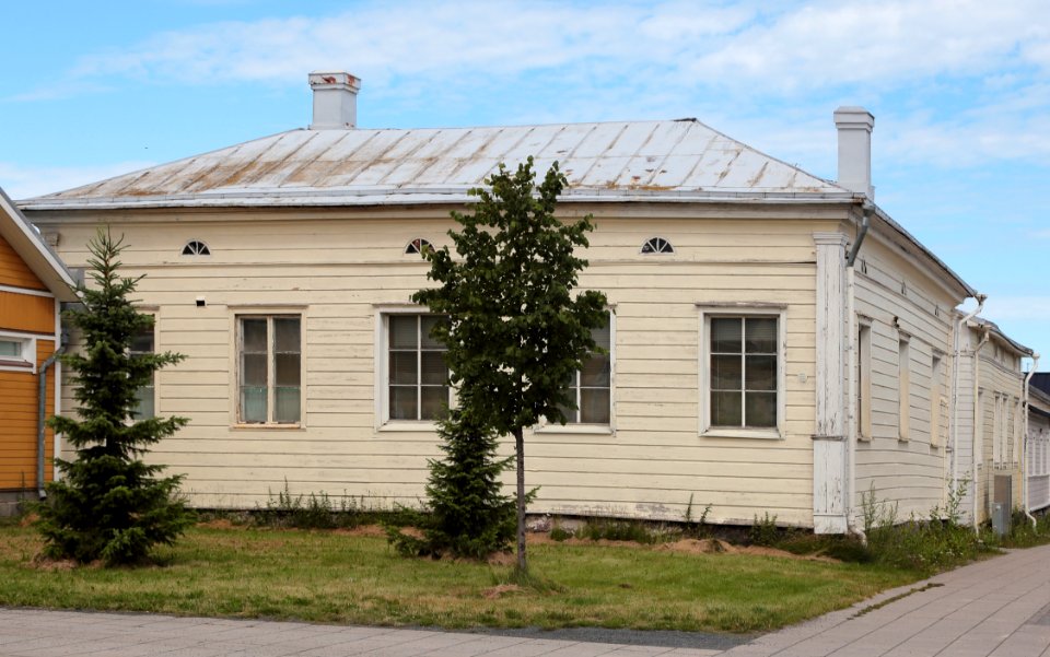 Kirkkokatu 11 Raahe 20200711 03