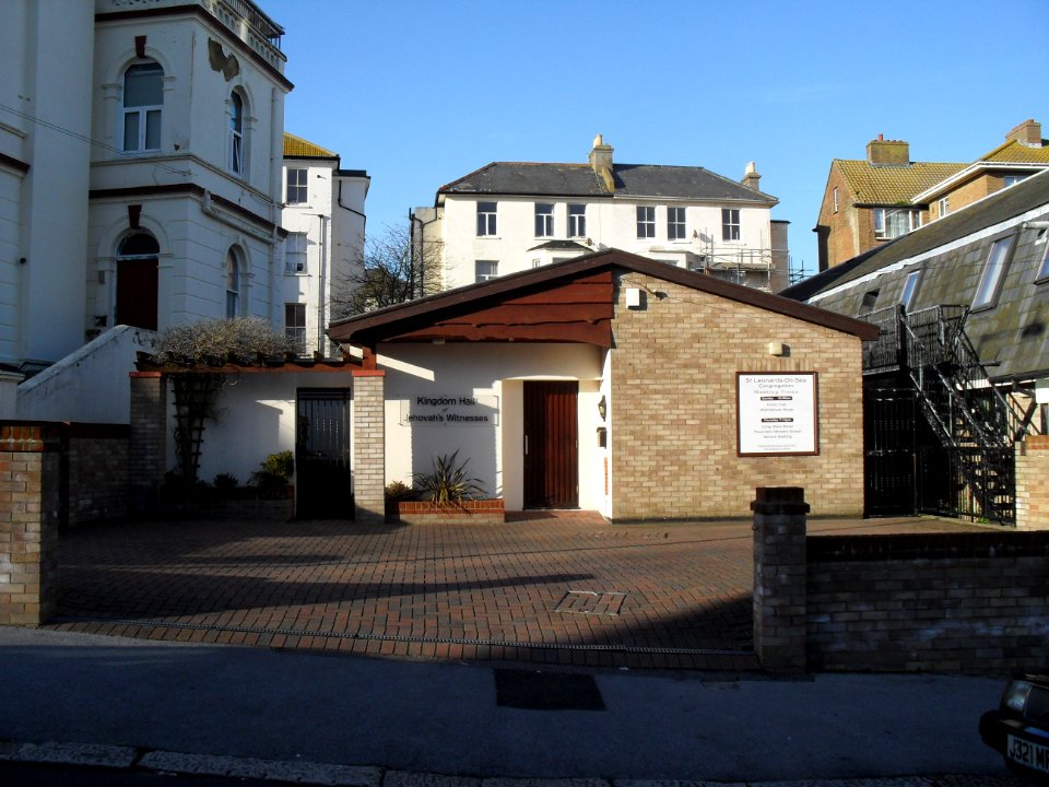 Kingdom Hall of Jehovah's Witnesses, Stockleigh Road, St Leonards-on-Sea (April 2010) (1)