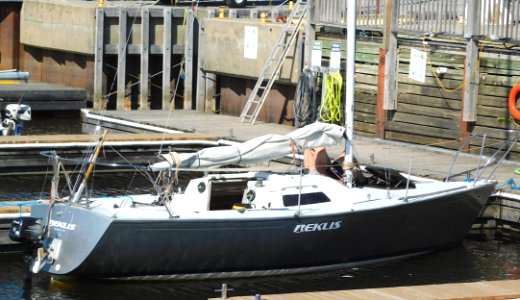 Kirby 25 sailboat Reklis 4568