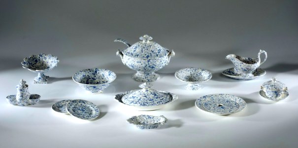Kinderservies met blauwe ranken (1867), Petrus Regout & Co