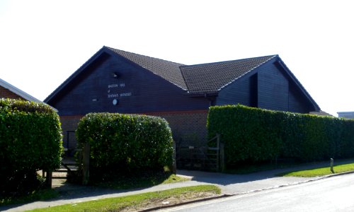 Kingdom Hall of Jehovah's Witnesses, Crowborough Hill, Jarvis Brook, Crowborough (March 2011) (1)