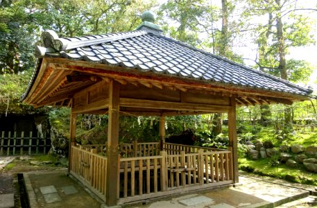 Kinjoreitaku sacred well - Kanizawa Shrine - Kanazawa, Japan - DSC09966