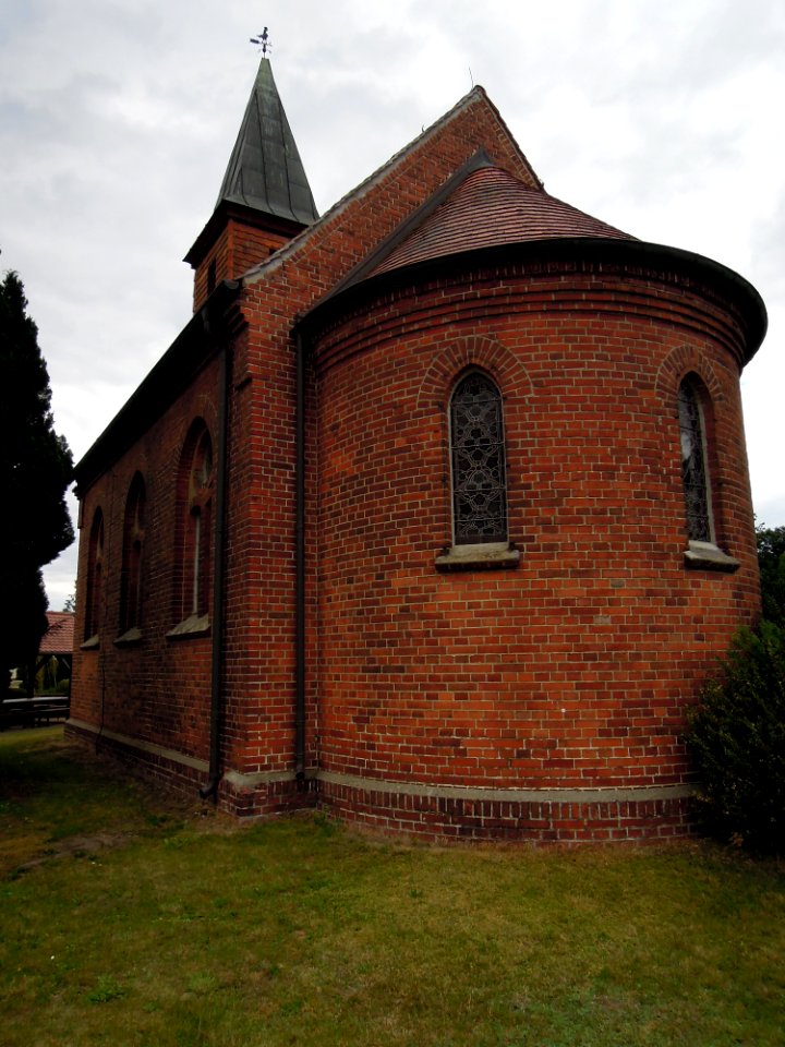 Kirche Köpnick -Nordnordostansicht- im August 2020b
