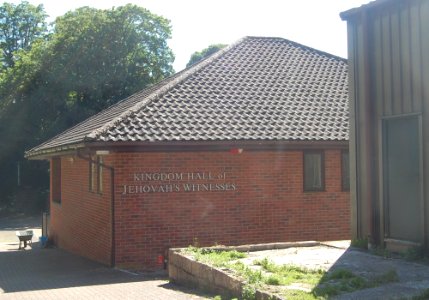 Kingdom Hall, of Jehovah's Witnesses, Garbett Road, Winchester (June 2019) (3)