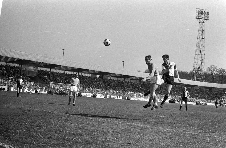 Kindvall (r) scoort het tweede doelpunt voor Feyenoord, Bestanddeelnr 924-5111