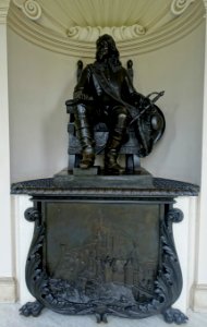 King Charles I, by Baron Carlo Marochetti, 1853-1855, bronze - Kingston Lacy - Dorset, England - DSC03390