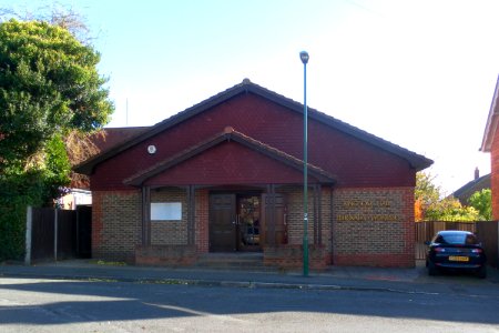 Kingdom Hall of Jehovah's Witnesses, Victoria Road, Hailsham (October 2012) (2)