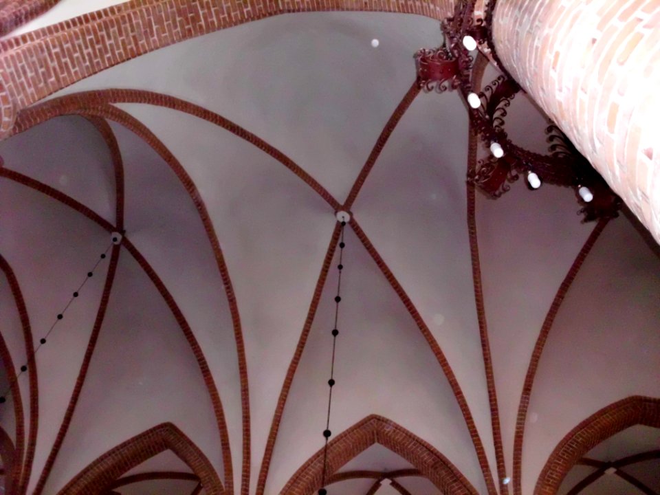 Kirche Kreuzrippengewölbe