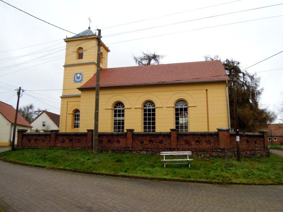 Kirche Woltersdorf -Südansicht- Ende Dezember 2019a