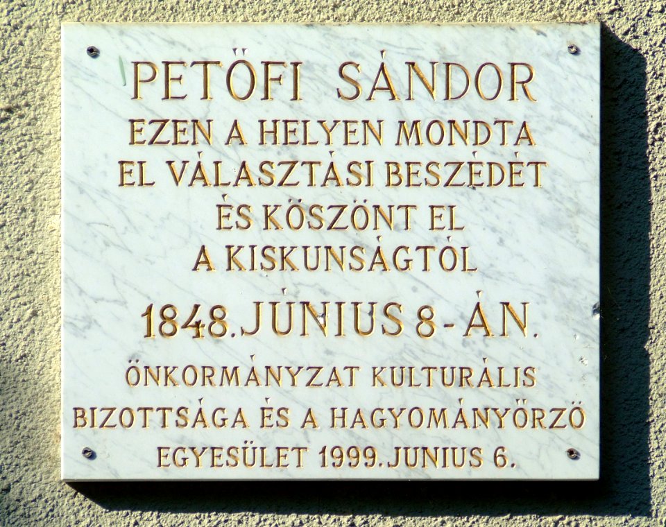 Kiskunlacháza town hall tablet