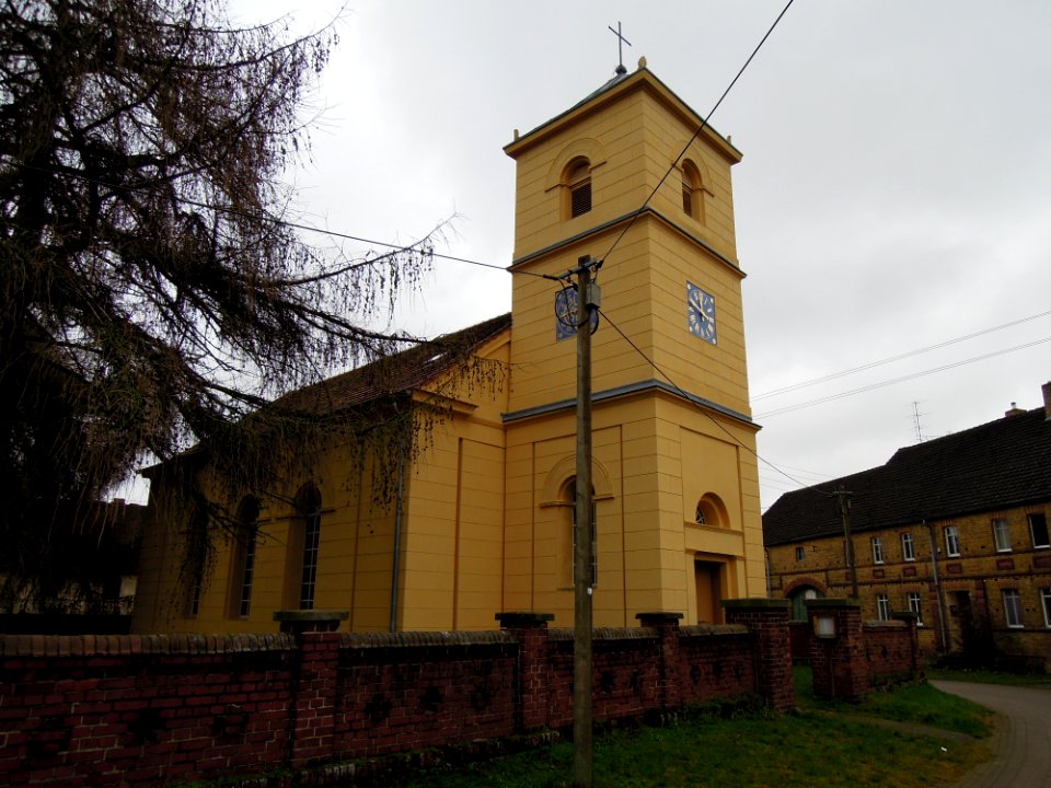 Kirche Woltersdorf -Nordwestansicht- Ende Dezember 2019b