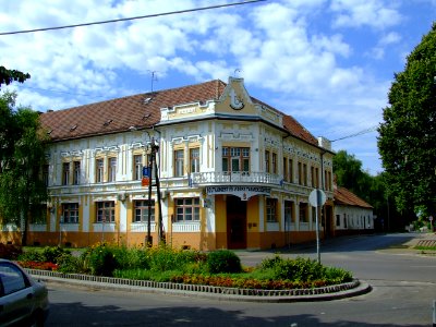 Kiskőrös takarékszövetkezet photo