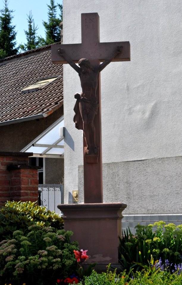 Kirdorf, Wegekreuz neben Wendelinkapelle