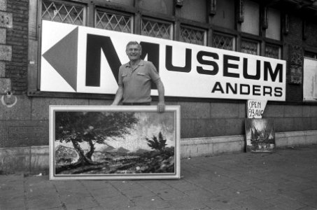 Kees Manders exposeert schilderijen in Brouwerswapen t Amsterdam, Bestanddeelnr 926-6284