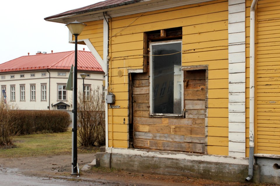 Kirkkokatu 19 Raahe 20130511 02