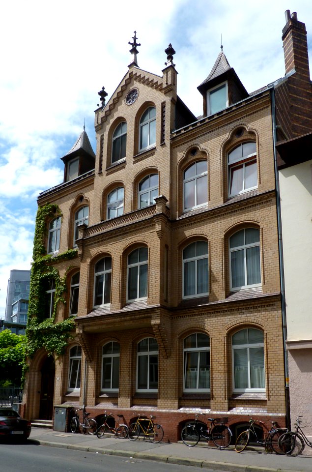 Kirchwender Straße 7