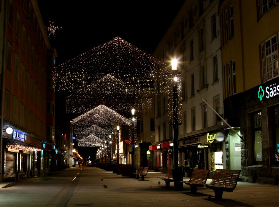 Kirkkokatu Oulu 20131221 02