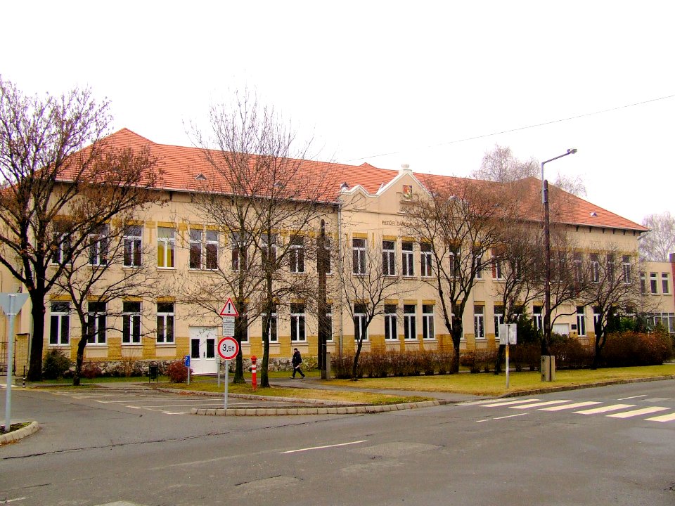 Kiskőrös Petőfi Sándor Gimnázium