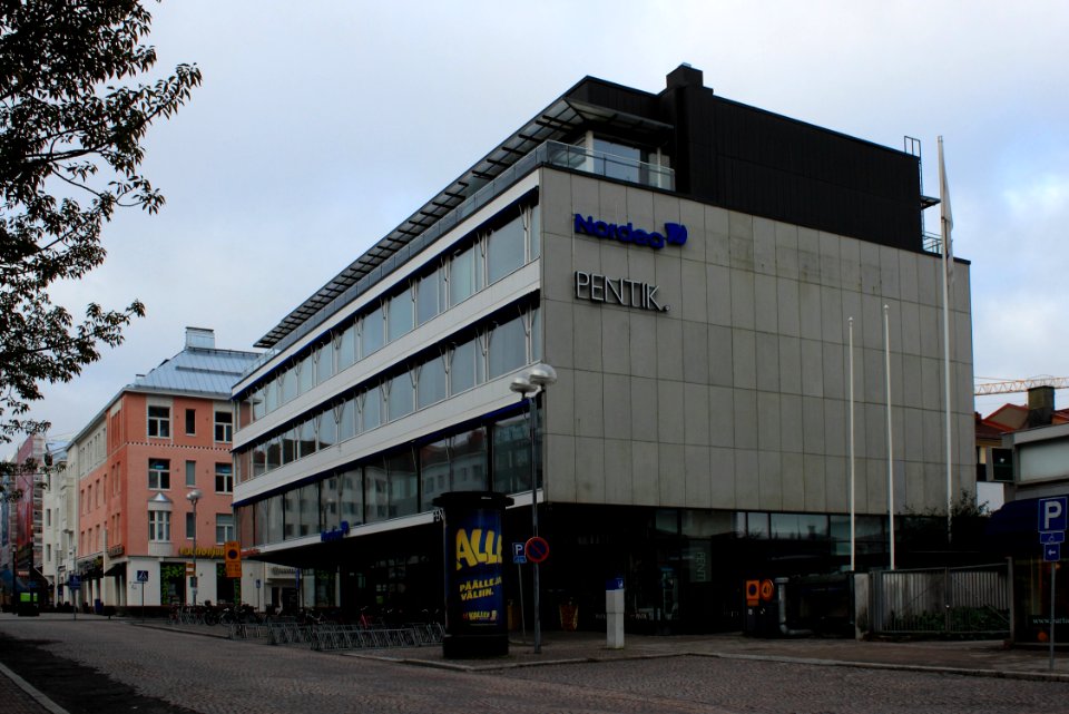 Kirkkokatu 6 Oulu 20150829 02