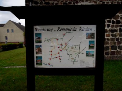 Kirche Mellnitz -Karte zum Wanderweg Romanische Kirchen an der Nordseite- im August 2020