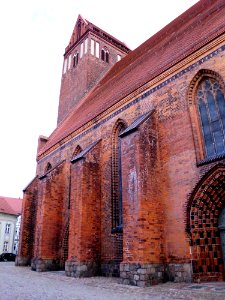 Kirche Ostseite 5