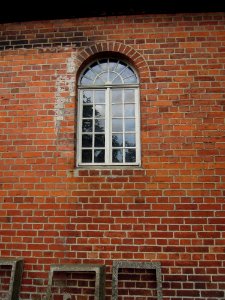 Kirche Reinsdorf -Nordflügel Ostfassade Lichteinlass nordseitig- August 2020