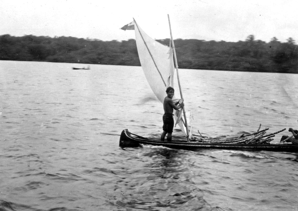 Kanot riggas. Stam, Kuna. Lokal, Kueptí, San Blas, Panamá. San Blas, Kuepti. Panama - SMVK - 004418