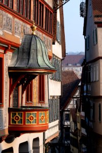 Kanzel des Rathauses in Tübingen gesehen von der Ecke Wienergässle und Haaggasse 001 2019
